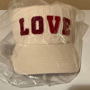 NWT Tory Burch sealed packaging Women’s Cream Cap with Red 'LOVE' Embroidery